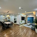 Em bán căn hộ 3 ngủ full nội thất như ảnh tầng trung đẹp tại goldmark city