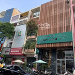 Bán toà nhà mặt tiền cao thắng. p4. quận 3. dt : 8 x 17m. 7 tầng thang máy. hđt 215tr. giá 82 tỷ tl