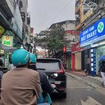 Bán nhà dân xây 40m2 tại phú đô, giá cực chất 6,3 tỷ, ô tô ngay cổng, kinh doanh thuận lợi