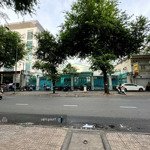 Mặt tiền thương hiệu võ văn tần quận 3 - dt 20 x 60m - nở hậu 25m - công nhận 1.288m2 - giá 400 tỷ