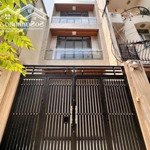 Kẹt tiền bán nhà hùng vương p4 q5. dt 68,64m2 giá 3tỷ190 gần công viên âu lạc. đang cho thuê 20tr/t