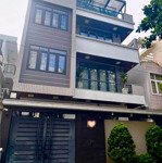 Gia đình tôi bán nhà giá 3tỷ89/89,6m2 cho thuê 28tr/th hoa lan, p2, phú nhuận. cách mặt tiền 100m