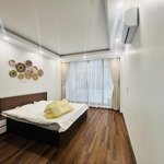 Bán nhà văn cao, ba đình 6tầng thang máy, dt39m2 giá 11.5tỷ
nhà xây mới đẹp ở luôn, cách oto 50m
