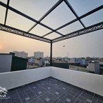 Nhanh thì còn ! bán nhà 6 t thượng thanh, gara, thang máy nhập, kinh doanh đẹp.40m3, mt 5m - 7,4 tỷ