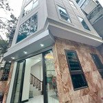 Ngõ thông nhà mới lô góc ô tô tránh 5 tầng chính chủ