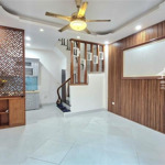 Bán nhà tại xuân phương căn góc, 5,95 tỷ, 33m2, 3pn, 4wc, pháp lý đầy đủ, giá cực chất!