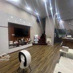 N.hà quảng an -tây hồ -vip- không gian xanh- châu âu trong lòng hà nội- 60m - mặt tiền 6,2m-17,5tỷ