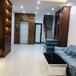 Nhà tây mỗ 37m2, thiết kế 5,5 tầng thang máy, 20m ôtô tránh, giá 5,5tỷ, lh 0962829765