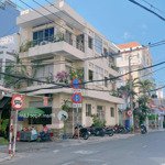 Bán nhà mặt tiền đoàn thị điểm, phường 1, phú nhuận. dt 4.2x12.5m, 3 tầng - giá 18.5 tỷ