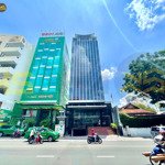 Bán nhà mặt tiền ung văn khiêm - bình thạnh. dt 10x 30m - hầm+8t. hđ thuê 260tr/tháng. giá 65 tỷ