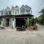 Nhà đông hoà , tp dĩ an có sân xe hơi , vị trí gần siêu thị bigc go.