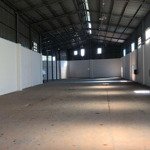 Cho thuê kho nhà xưởng dt: 1032m2 mtkd bệnh viện ung bướu 2, quận 9.