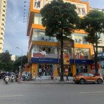 Bán nhà mặt phố nguyễn trãi, lô góc 7 tầng thang máy, cho thuê 150tr/th dt: 115m2 mt: 5m 42.9 tỷ