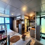 Căn hộ 45m2 máy giặt riêng, cửa sổ trời sau zenity bao mát, thang máy takashimaya cầu nguyễn văn cừ