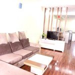 Cho thuê căn 2n1k2wc ở mặt phố mễ trì hạ.full nội thất,máy giặt riêng.