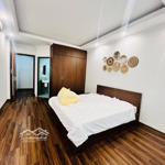 Chính chủ bán nhà văn cao- ba đình -42m- 6 tầng thang máy- nhà mới, ngõ ôtô tránh- nở hậu- 11,5 tỷ