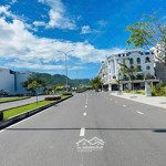 Cần bán gấp- hạ giá bán lô sạch đẹp đối diện trường mẫu giaso vcn và tòa nhà chung cư