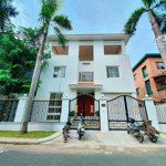 Bán căn biệt thự đơn lập mỹ hoàng (18*16,8m), ngay đường phạm thái bường, quận 7