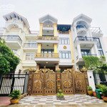 Cho thuê nguyên căn biệt thự đ.số 2 kdc himlam quận 7 nhà có thang máy giá: 80 triệu lh:0908935765