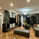 Chính chủ gửi bán căn góc 4pn3wc, diện tích 174m2, trục 15, ban công đông nam tại dreamland bonanza