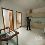Chính chủ cho thuê nhà lam sơn p2 tân bình 7.5x17m nhà 2 lầu tiện làm văn phòng giá 55 triệu/tháng