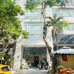 Bán nhà phố nội khu hưng gia 1 phú mỹ hưng khu kinh doanh