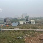 Cần bán 83m2 đất dịch vụ di trạch, hoài đức.