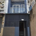 Chính chủ cho thuê nhà mới đẹp 1 trệt, 1 lầu - 3 phòng ngủ (khu an ninh)