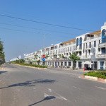 Bán 163m2 thổ (4x40m) mặt tiền đá xanh ngay đường 3/2, khu đô thị vinhomes, hậu nghĩa, đức hòa