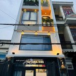 Cần bán gấp nhà thành thái, phường 14, quận 10. giá 2 tỷ 790. bớt lộc. sổ sẵn. lh 0904430105