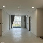 Chính chủ cho thuê căn hộ 3pn 120m2 dự án khai sơn city, có đồ cơ bản 13tr/tháng lh: 0981 649 699