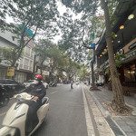 Chính chủ cho thuê toà nhà mặt phố hàng chuối 600m2