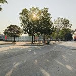 Bán 103 lô góc hà lỗ- liên hà, mt 7,5m, cách đấu giá 50m. liên hệ: 0989.326.626