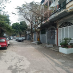 Hạ chào 2.5 tỷ bán căn phân lô đường trần kim xuyến , dt 56m, 2 mặt ngõ , 3 thoáng, ô tô đỗ cửa.