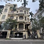 Cho thuê nhà mặt phố trung hòa mặt bằng 140m x 5 tầng khu kinh doanh sầm uất, giá tốt! 0336920707