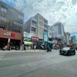 Bán nhà giá đầu tư 2 mt đường lê quang định dt 12x35m