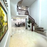 Phải thật nhanh! phố vũ thạnh, lô góc 2 thoáng, nhà mới ở ngay, cách ô tô 46m, dt 38m2 * 5 tầng