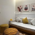 Cho thuê studio ecopark tầng trung view đẹp đồ như hình