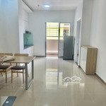 Bám ch era town q7. dt 67m2, 2pn, 2wc, đầy đủ nội thât. sổ hồng. giá 2.65 tỷ. hà 0917987483