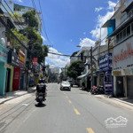 Nhà mt đặng văn ngữ, p10, phú nhuận. dt 8x23m, 3 tầng
