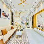 Bán nhà hẻm xe hơi 606 đường 3 tháng 2 phường 14 quận 10, dt: 4.4x31m, giá 22 tỷ