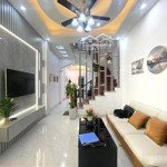 Nhà mới, 4,5 tầng 35m2, 5,8 tỷ, ngõ thông, 30m ra mặt phố minh khai