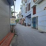 Bán nhà 80m2,4t,mt7,5m, giá 8,9 tỷ, đất vuông, không quy hoạch âu cơ, nhật tân, tây hồ.