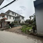Cần bán mảnh đất full thổ cư, diện tích 100m2 mặt tiền 7m , sẵn sổ