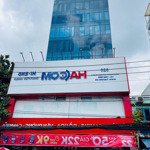 Bán toà nhà siêu khan hiếm mặt tiền cách mạng tháng 8 - quận 3. size 12x26. giá bán 200 tỷ