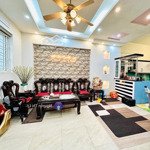 Bán nhà nguyễn ngọc vũ - 60m2 - lô góc - kinh doanh - ô tô tránh - giá 11.6 tỷ (hhcg915214)
