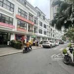 Bán căn shophouse vinhome hàm nghi, vỉa hè mênh mông kinh doanh pro, 113,6m2, giá bán 39,3 tỷ