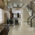 Nhà phố lakeview city góc hông công viên dt 5x20m 4pn 5wc full nội thất giá thuê 30tr lh 0902872670