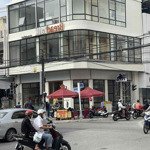Nhà 3 tầng, 2 mặt tiền hùng vương - hoàng hoa thám. thuận tiện kinh doanh, vp