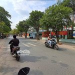 Ngộp bank - đường nhựa 8m, cấp 4 ngang 10mx20m - ngay trường chinh gấp bán chỉ 9tỷx tl